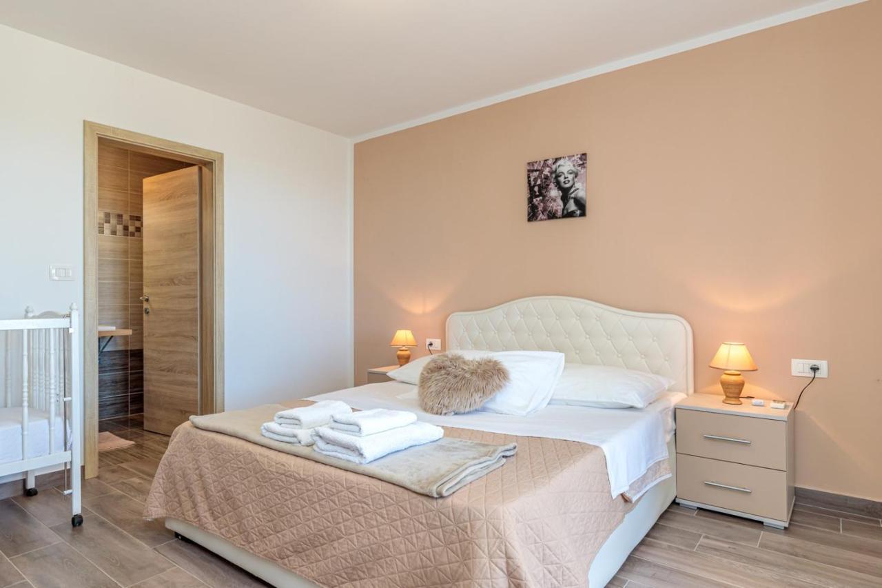 Villa Terlevic Selina Εξωτερικό φωτογραφία