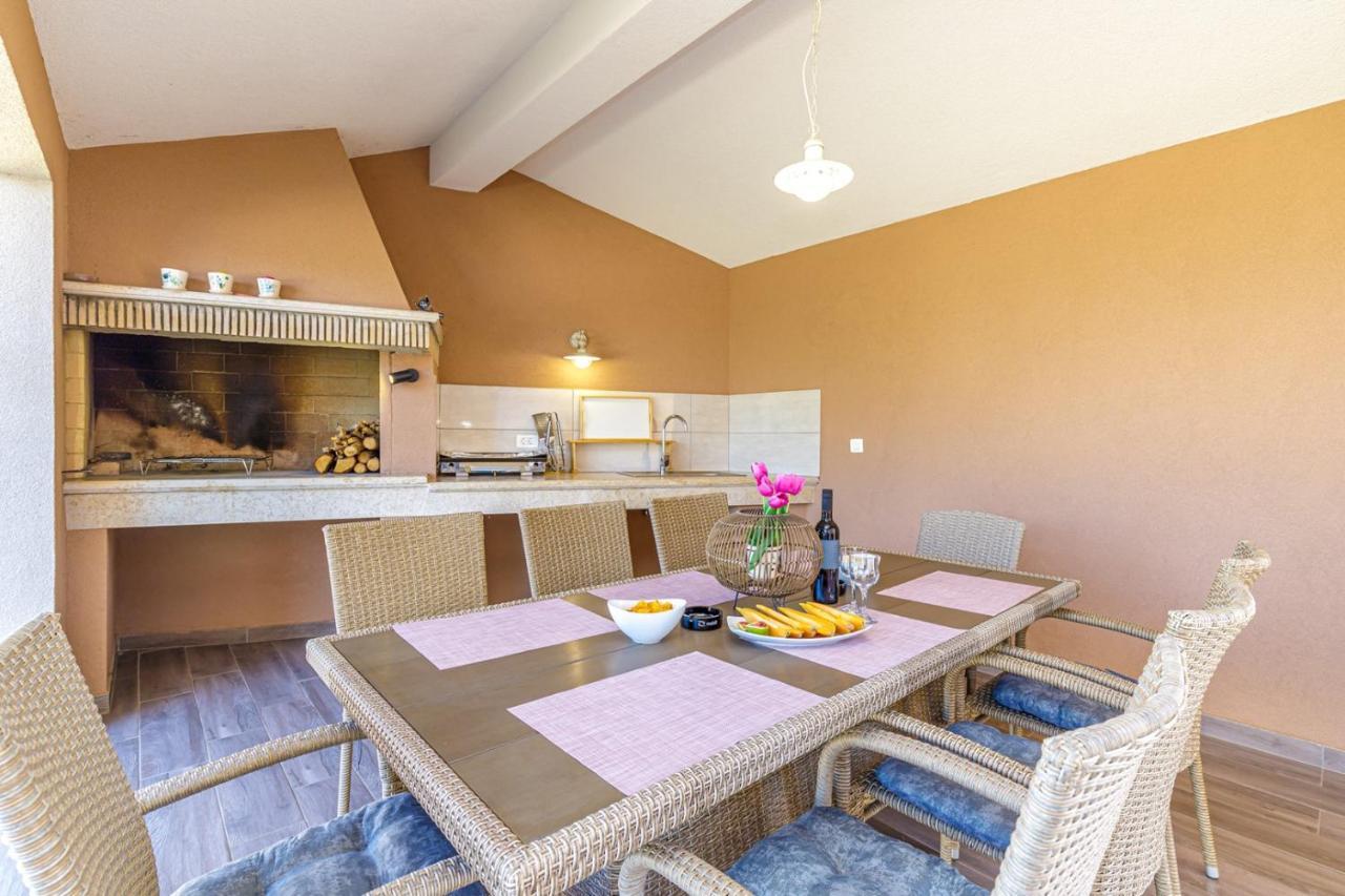 Villa Terlevic Selina Εξωτερικό φωτογραφία